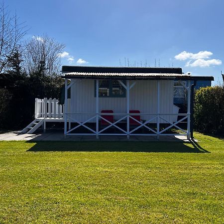 Shepherds Hut Oostvoorne Dış mekan fotoğraf